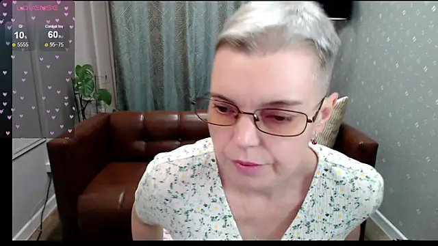 Cutie Erikaa1 online show from 11-08-25, 09:42