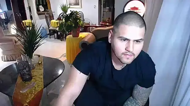 pitbullveryhot online show from 02-09-25, 04:57