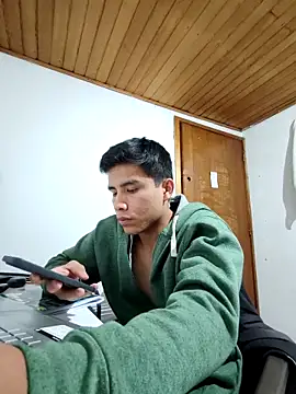 AlexTova online show from 03-29-26, 01:16