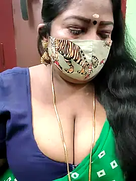 Snapshot of maniisha chatting on 12-08-24, 09:35 maniisha online show from 12-08-24, 09:35