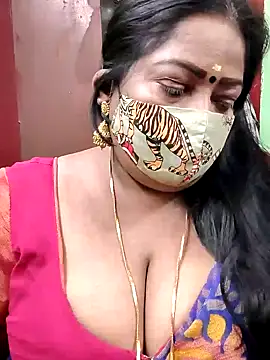 Snapshot of maniisha chatting on 12-20-24, 09:17 maniisha online show from 12-20-24, 09:17