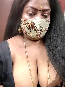 Snapshot of maniisha chatting on 12-28-24, 12:57 maniisha online show from 12-28-24, 12:57
