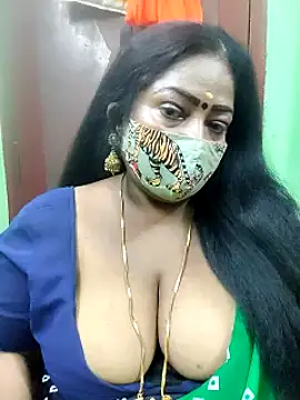Snapshot of maniisha chatting on 12-29-24, 01:38 maniisha online show from 12-29-24, 01:38