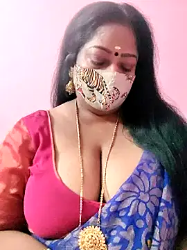 Snapshot of maniisha chatting on 01-06-25, 04:55 maniisha online show from 01-06-25, 04:55