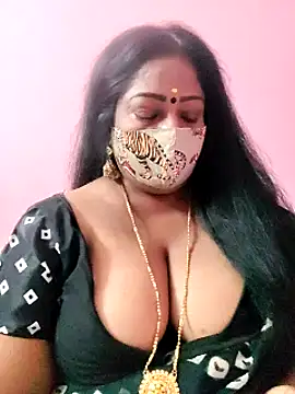 Snapshot of maniisha chatting on 01-07-25, 08:21 maniisha online show from 01-07-25, 08:21