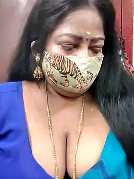 Snapshot of maniisha chatting on 01-19-25, 02:04 maniisha online show from 01-19-25, 02:04