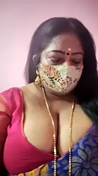 Snapshot of maniisha chatting on 01-24-25, 05:00 maniisha online show from 01-24-25, 05:00
