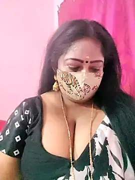 Snapshot of maniisha chatting on 02-07-25, 06:02 maniisha online show from 02-07-25, 06:02