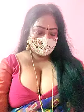 Snapshot of maniisha chatting on 02-09-25, 08:24 maniisha online show from 02-09-25, 08:24