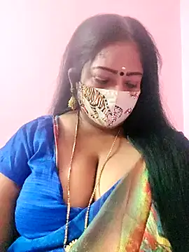 Snapshot of maniisha chatting on 02-10-25, 06:13 maniisha online show from 02-10-25, 06:13