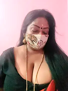 Snapshot of maniisha chatting on 02-21-25, 09:11 maniisha online show from 02-21-25, 09:11