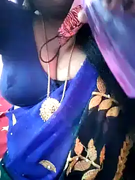 Snapshot of maniisha chatting on 03-02-25, 10:35 maniisha online show from 03-02-25, 10:35