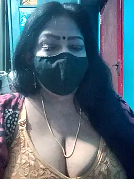 Snapshot of maniisha chatting on 05-13-26, 04:48 maniisha online show from 05-13-26, 04:48