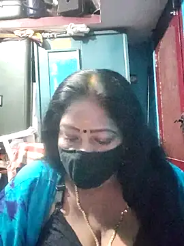 Snapshot of maniisha chatting on 06-04-26, 05:19 maniisha online show from 06-04-26, 05:19