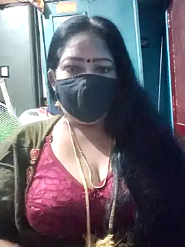 Snapshot of maniisha chatting on 06-10-26, 05:23 maniisha online show from 06-10-26, 05:23
