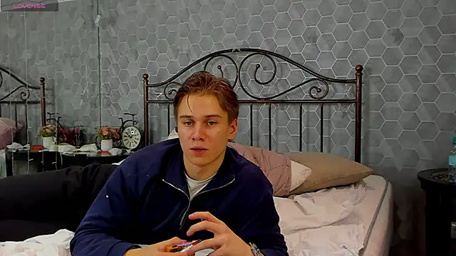 Snapshot of Marcus_Swampov chatting on 12-15-24, 05:10 Marcus Swampov online show from 12-15-24, 05:10