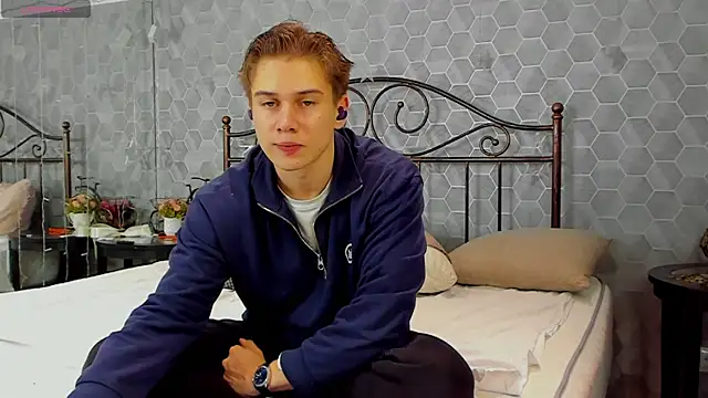 Snapshot of Marcus_Swampov chatting on 12-16-24, 08:58 Marcus Swampov online show from 12-16-24, 08:58