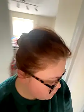 Snapshot of Tallulah-mae-xoxox chatting on 11-15-25, 11:40 Tallulah-mae-xoxox online show from 11-15-25, 11:40