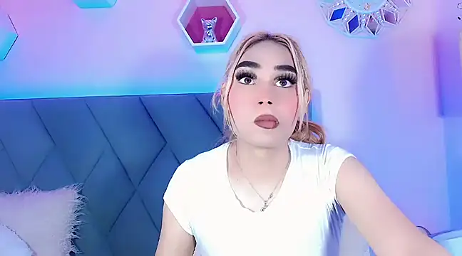 Hallyhott online show from 12-03-24, 12:38