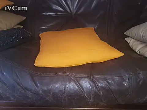 Snapshot of domexib chatting on 09-15-25, 06:19 domexib online show from 09-15-25, 06:19