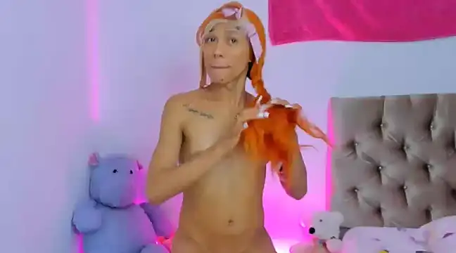 Snapshot of StassieBell chatting on 02-18-25, 08:27 StassieBell online show from 02-18-25, 08:27