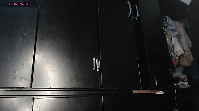 Romiinajackson online show from 02-15-25, 08:22