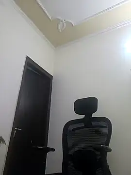 Archi-07 online show from 03-17-25, 05:49