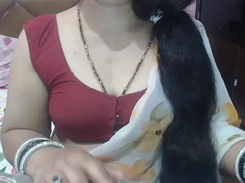 Snapshot of Jannat_ji chatting on 05-27-26, 06:16 Jannat ji online show from 05-27-26, 06:16
