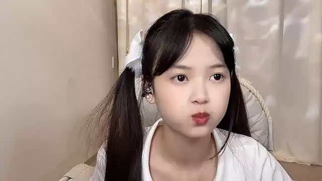 Snapshot of max688 chatting on 01-06-25, 01:52 max688 online show from 01-06-25, 01:52