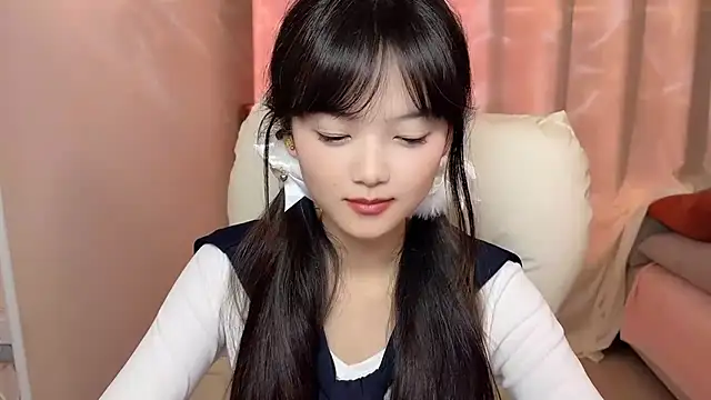 Snapshot of max688 chatting on 02-18-25, 01:33 max688 online show from 02-18-25, 01:33