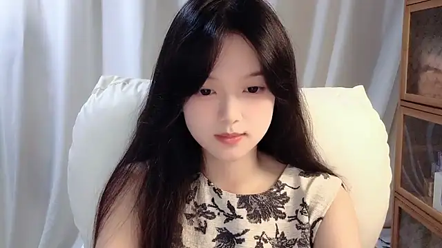 Snapshot of max688 chatting on 10-18-25, 11:33 max688 online show from 10-18-25, 11:33