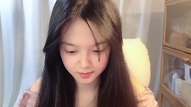 Snapshot of max688 chatting on 11-25-25, 11:21 max688 online show from 11-25-25, 11:21