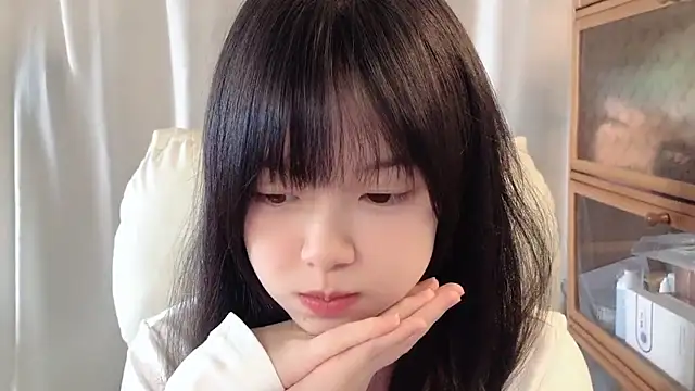 Snapshot of max688 chatting on 12-14-25, 04:40 max688 online show from 12-14-25, 04:40