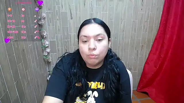 solyeria online show from 10-24-25, 02:08