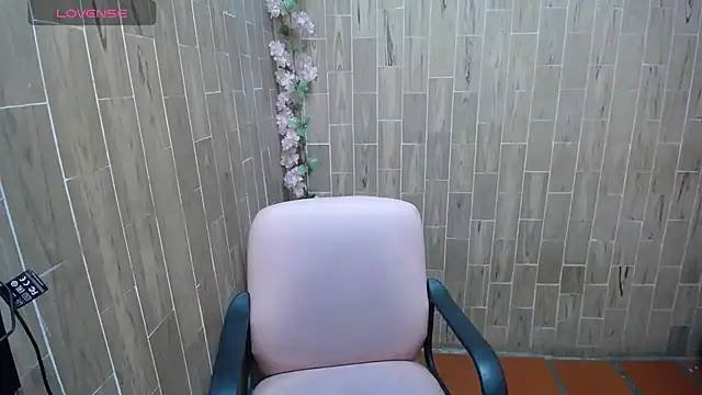 Snapshot of solyeria chatting on 07-11-26, 09:16 solyeria online show from 07-11-26, 09:16