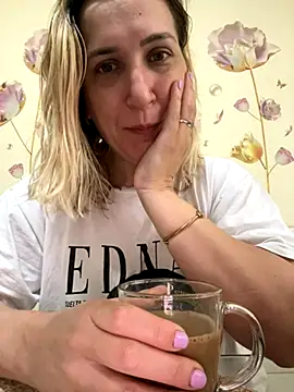 Bia sexynovaes online show from 10-27-25, 12:20