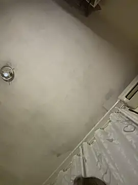 Snapshot of Bia_sexynovaes chatting on 02-18-26, 01:12 Bia sexynovaes online show from 02-18-26, 01:12