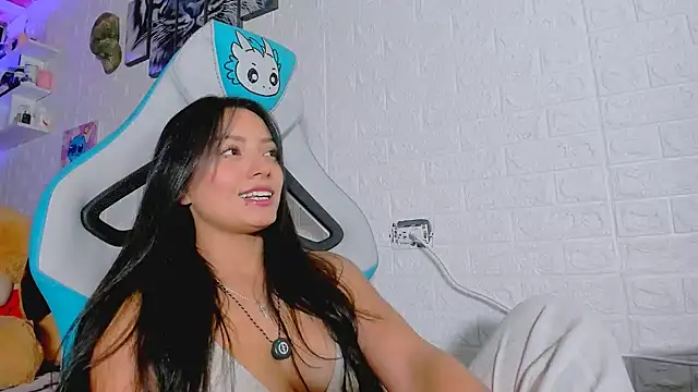 missycanoo online show from 10-01-25, 03:23