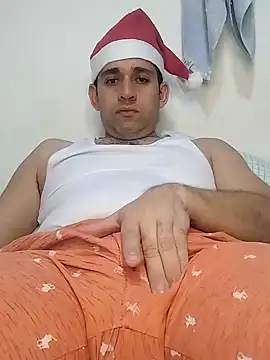 Snapshot of CRISTHIAN_GREY01 chatting on 12-06-24, 05:53 CRISTHIAN GREY01 online show from 12-06-24, 05:53