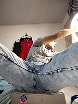 CRISTHIAN GREY01 online show from 11-25-25, 07:58