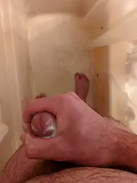 Snapshot of Cuminmyhands90 chatting on 10-10-25, 03:27 Cuminmyhands90 online show from 10-10-25, 03:27