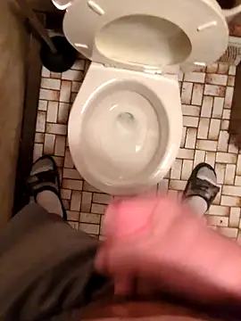 Snapshot of Cuminmyhands90 chatting on 03-09-26, 07:12 Cuminmyhands90 online show from 03-09-26, 07:12