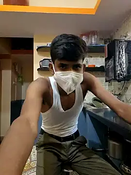 Snapshot of KissesBoyAD chatting on 12-04-24, 10:46 KissesBoyAD online show from 12-04-24, 10:46