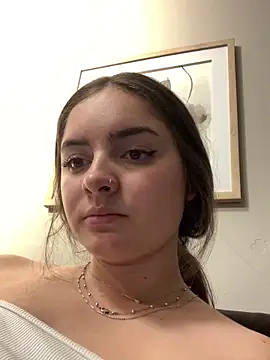 imlindapink online show from 02-21-25, 06:15