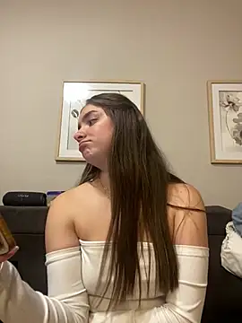 imlindapink online show from 02-26-25, 09:48