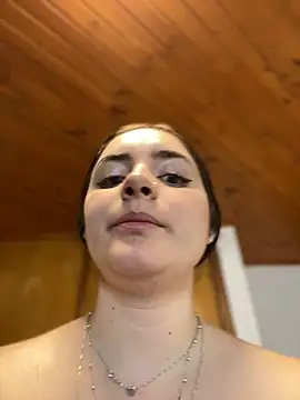 imlindapink online show from 03-01-25, 01:11