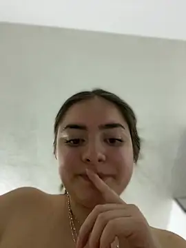 imlindapink online show from 03-04-25, 04:09