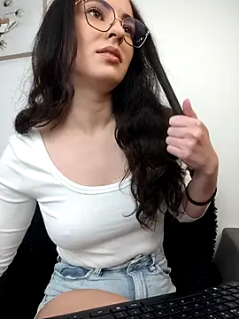 saidaskye online show from 04-18-26, 05:17