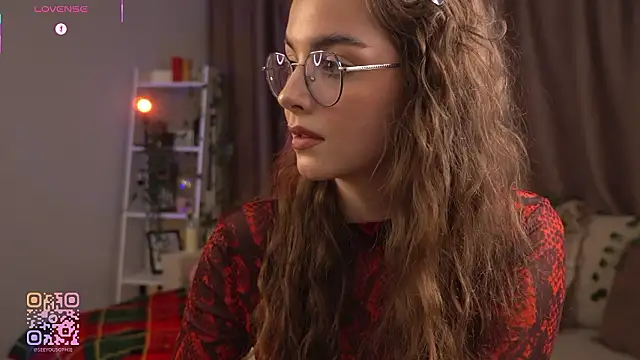 Snapshot of FlairEdgin chatting on 03-23-26, 07:29 FlairEdgin online show from 03-23-26, 07:29