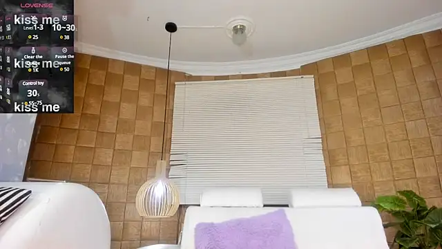 TOWERS21  online show from 01-18-25, 11:22